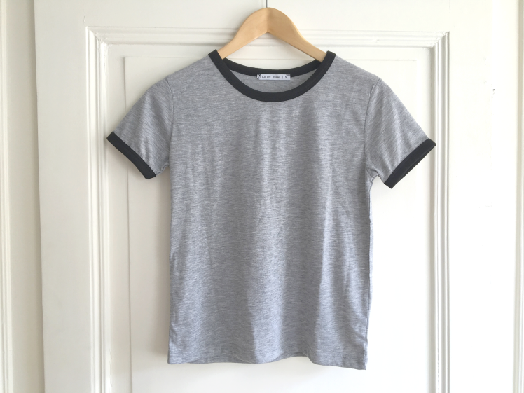 029 Gemo Tee shirt gris bordures noires